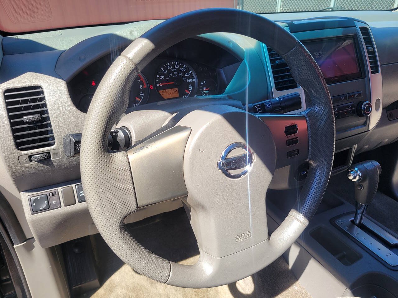 Used 2011 Nissan Frontier SV RWD image 29