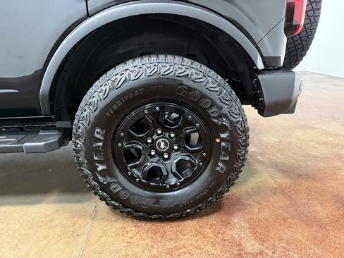 Used 2024 Ford Bronco Wildtrak AWD/4WD image 92