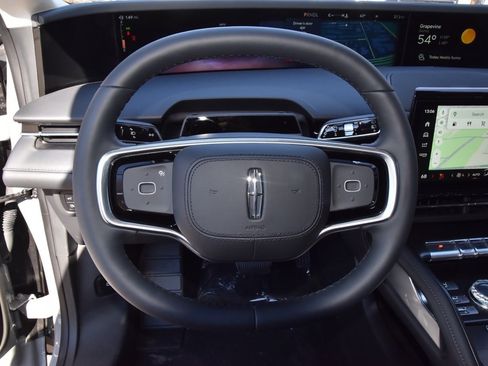 New 2026 Lincoln Nautilus Reserve w/ Jet Appearance Package image 22