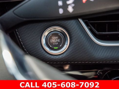 Used 2026 Chevrolet Equinox LT FWD image 31