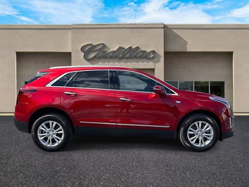 New 2026 Cadillac XT5 Luxury w/ LPO, Floor Liner Package FWD image 2