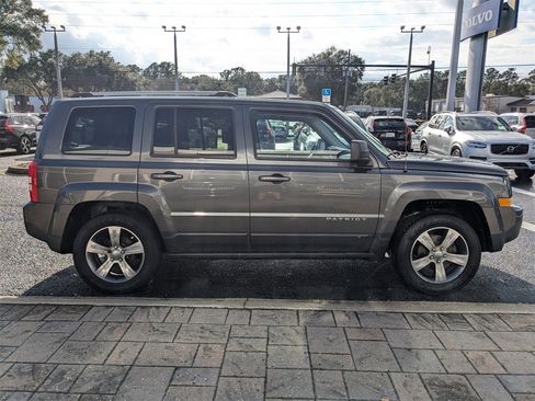 Used 2016 Jeep Patriot High Altitude image 13