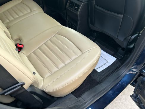 Used 2017 Ford Edge SEL w/ Equipment Group 201A image 12