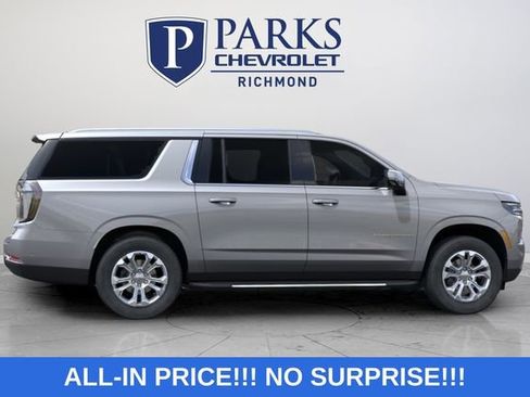 New 2026 Chevrolet Suburban LT w/ Comfort Package AWD/4WD image 8