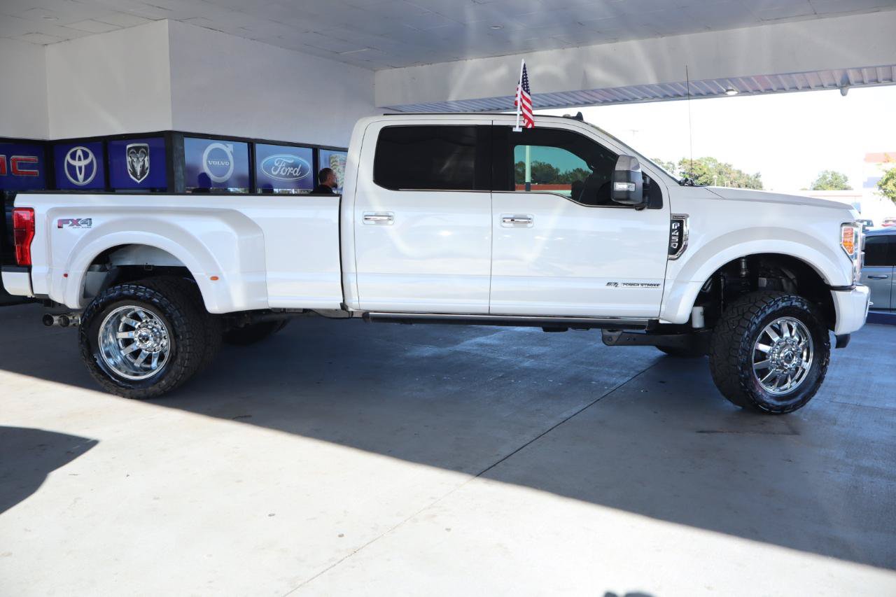 Used 2019 Ford F450 Platinum w/ Platinum Ultimate Package AWD/4WD image 9