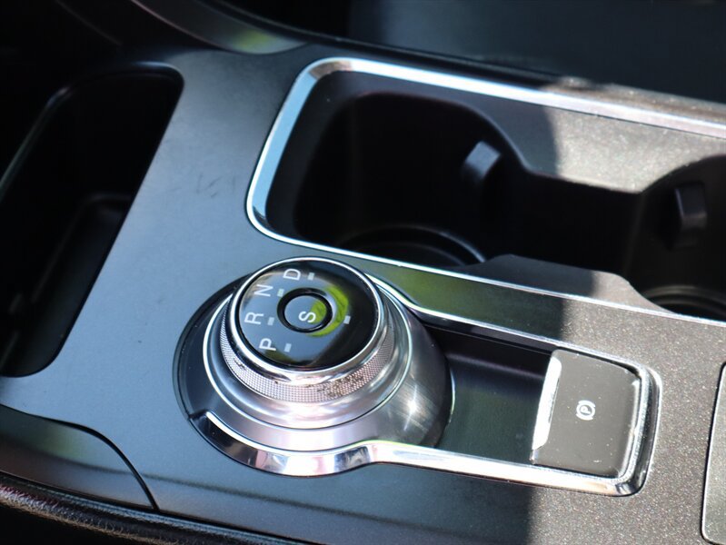 Used 2019 Ford Fusion Titanium AWD/4WD image 23