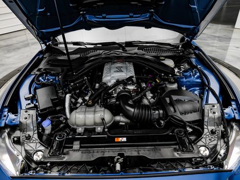 Used 2021 Ford Mustang Shelby GT500 w/ Carbon Fiber Track Pack image 91