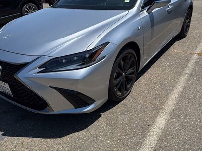 Used 2023 Lexus ES 350 F Sport w/ Accessory Package (Z1)