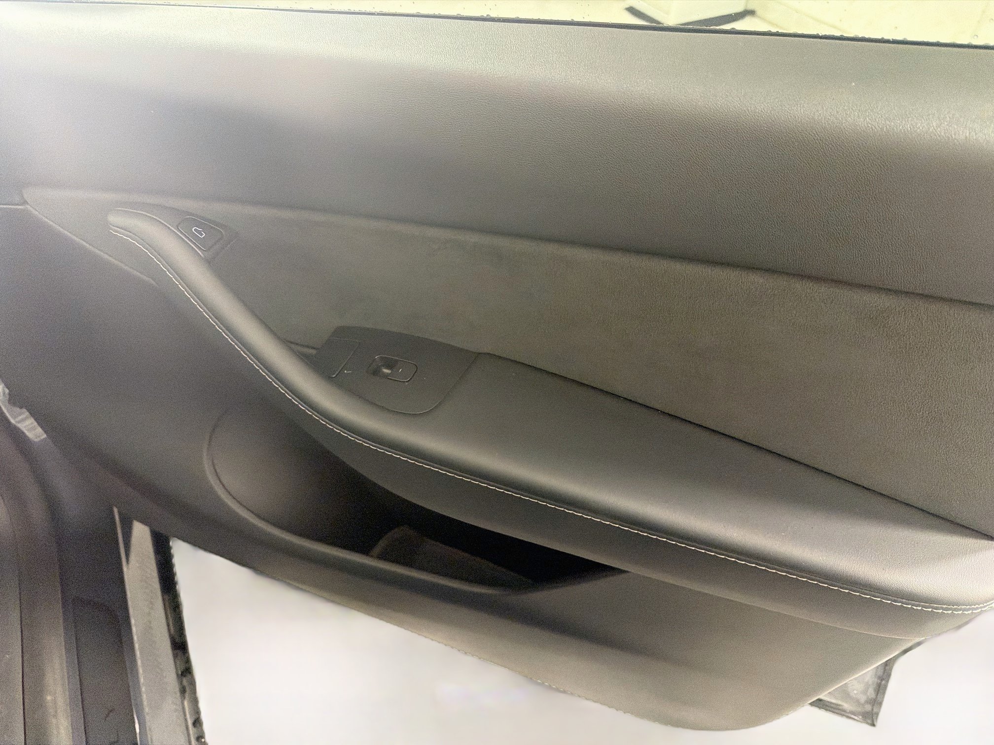 Used 2022 Tesla Model Y Performance AWD/4WD image 30