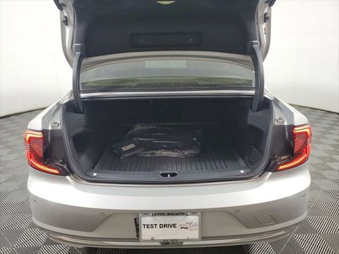 Used 2023 Volvo S90 B6 Plus w/ Protection Package Premier AWD/4WD image 9