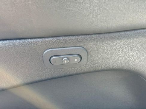 Used 2020 Jeep Grand Cherokee Trailhawk w/ Trailhawk Luxury Group AWD/4WD image 17