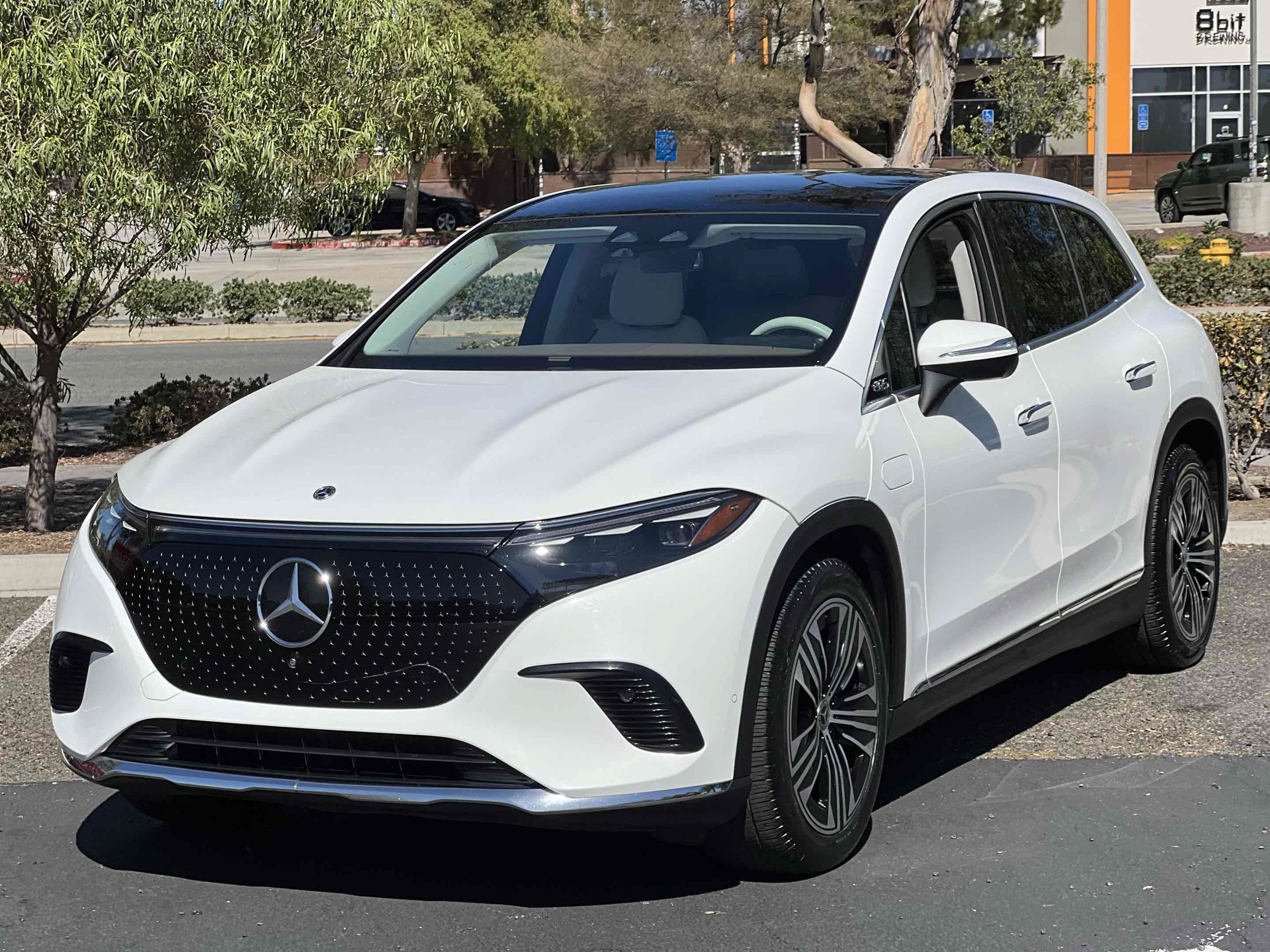 Used 2023 Mercedes-Benz EQS 450+ SUV image 21