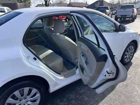 Used 2013 Toyota Corolla LE Special Edition image 21