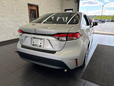 Used 2024 Toyota Corolla LE FWD image 7