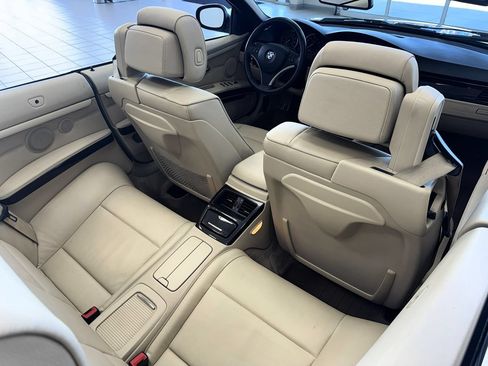 Used 2012 BMW 335i Convertible RWD image 50