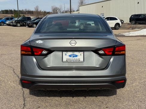 Used 2023 Nissan Altima 2.5 S image 3