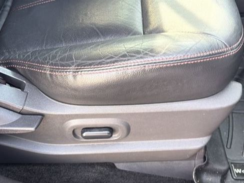 Used 2014 Ford Edge SEL w/ Equipment Group 205A image 32