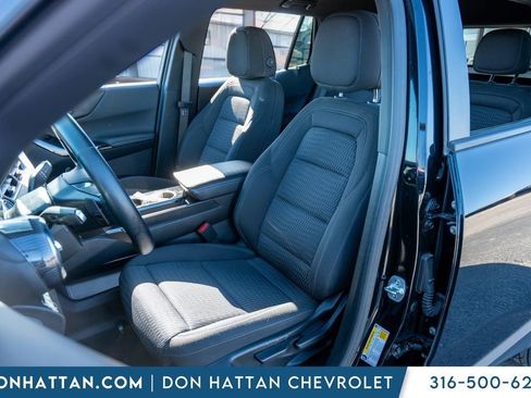 Used 2025 Chevrolet Equinox LT image 4