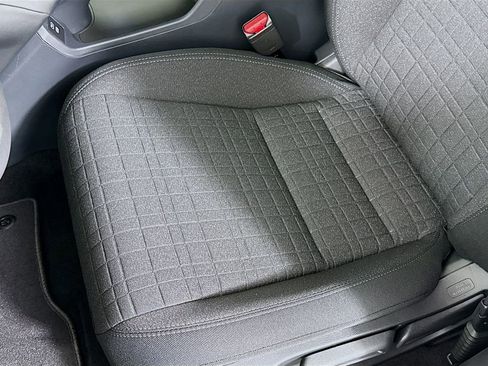 New 2026 Honda HR-V LX image 19