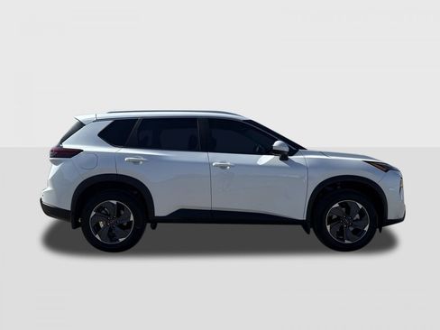 New 2026 Nissan Rogue SV w/ SV Premium Package image 7