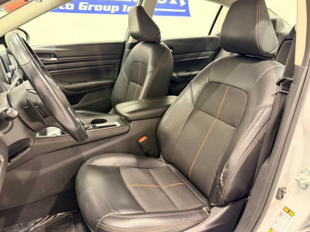Used 2021 Nissan Altima 2.5 SR FWD image 16