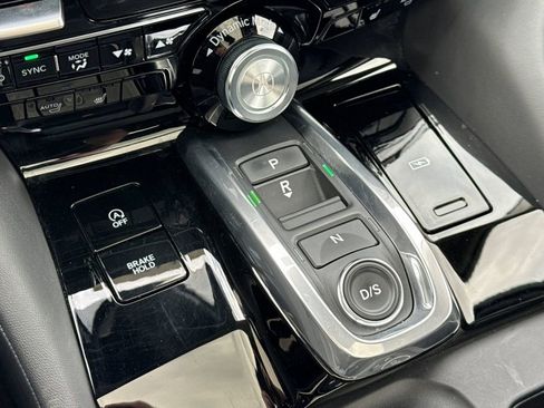 Certified 2023 Acura MDX FWD w/ Technology Package image 29