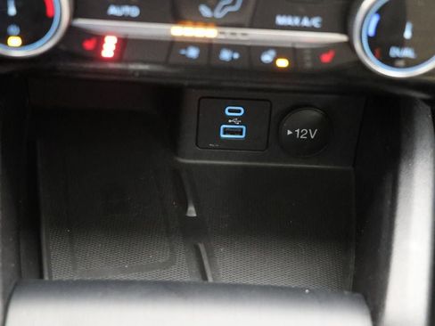 Used 2022 Ford Escape Titanium w/ Titanium Elite Package image 25