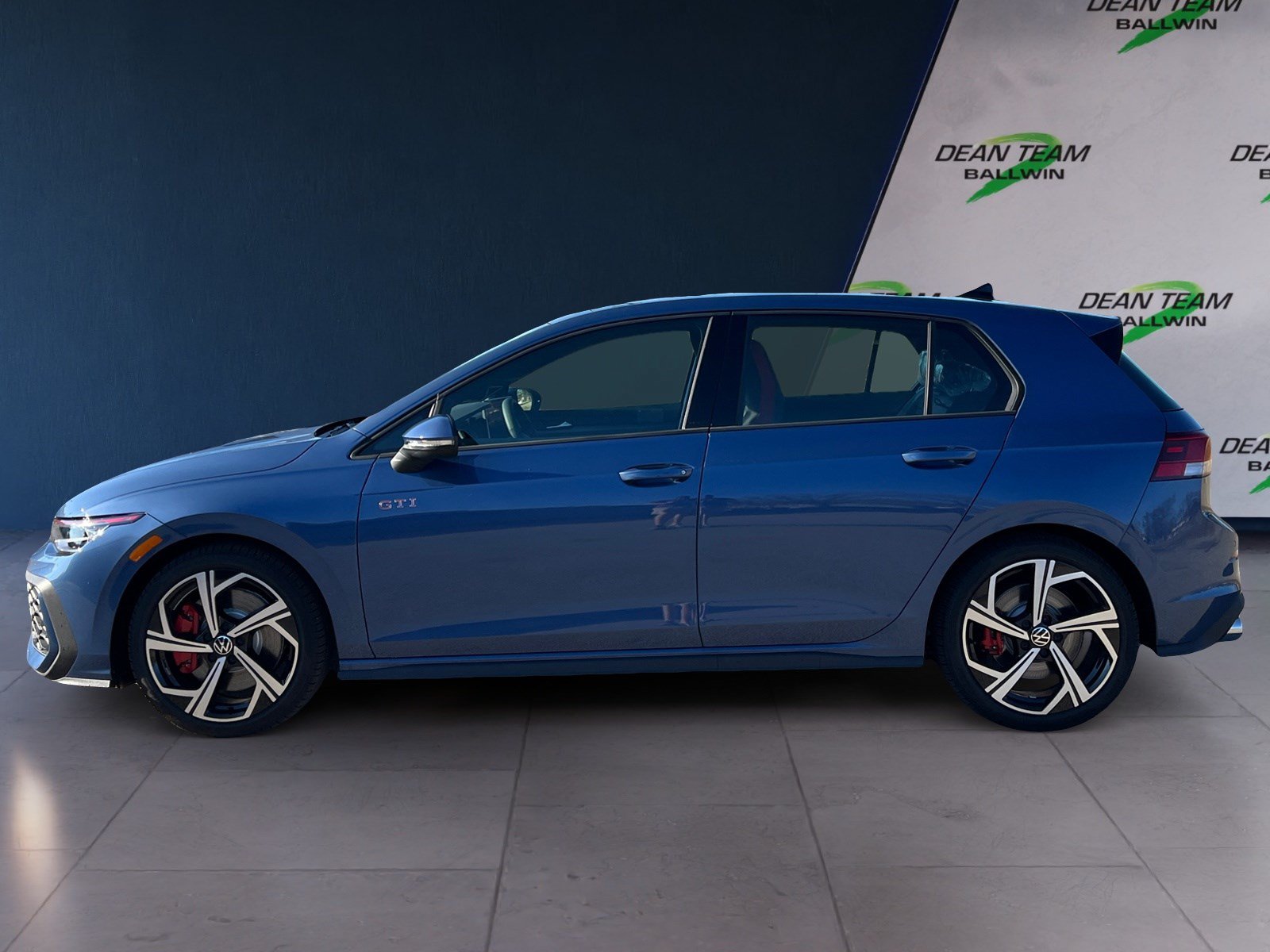 New 2026 Volkswagen GTI SE FWD image 4