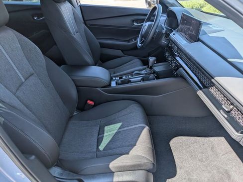 Used 2023 Honda Accord Sport image 25