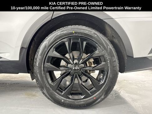Certified 2023 Kia Sorento SX FWD image 5