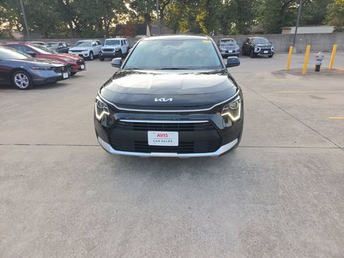 Used 2025 Kia Niro LX FWD image 5