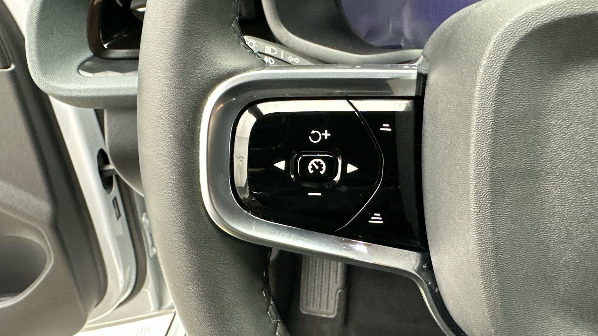 Used 2022 Polestar Polestar 2 AWD/4WD image 10