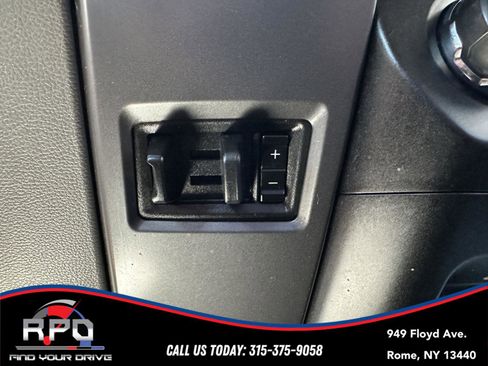 Used 2020 Ford F150 XLT w/ Equipment Group 302A Luxury AWD/4WD image 32