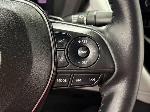 Used 2022 Toyota Corolla SE w/ Carpet Mat Package (TMS) image 21