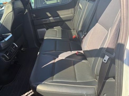 Used 2023 Ford F150 Lariat w/ Equipment Group 502A High image 34