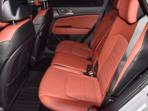 Used 2024 Kia Sportage SX image 14