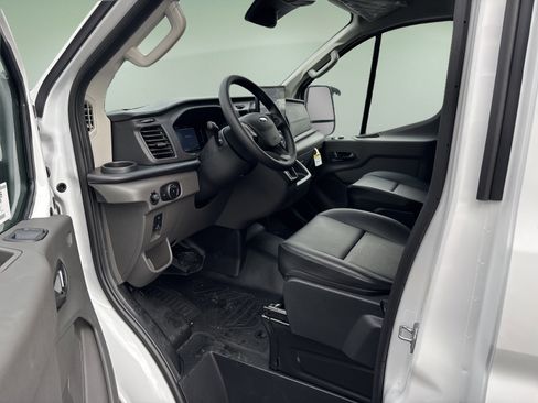 New 2026 Ford Transit 250 Low Roof w/ Load Area Protection Package RWD image 16
