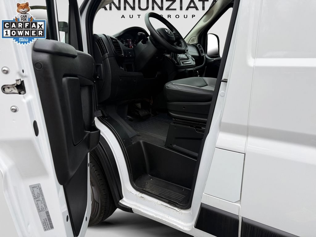 Used 2025 RAM ProMaster 2500 w/ Convenience Group FWD image 31