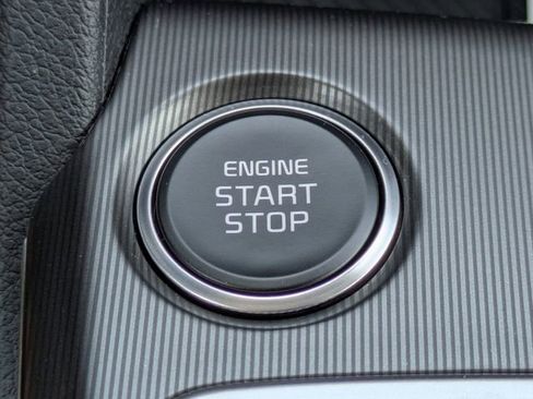 New 2026 Kia Sportage EX w/ EX Panorama Roof Package FWD image 33