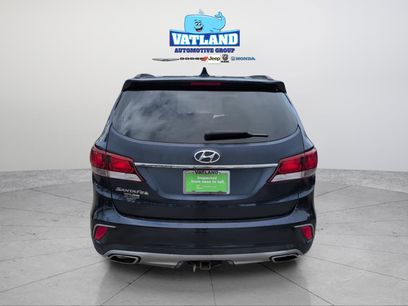 Used 2017 Hyundai Santa Fe SE