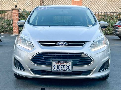 Used 2017 Ford C-MAX SE FWD image 2