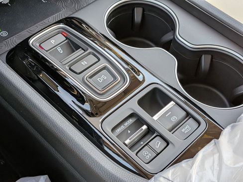 New 2026 Honda Pilot Touring image 25