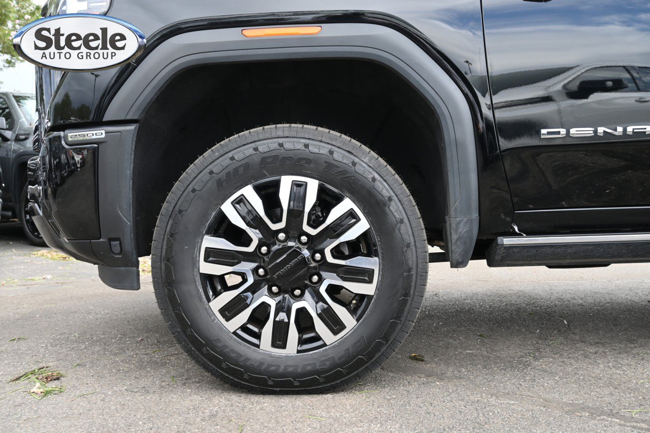 Used 2024 GMC Sierra 2500 Denali Ultimate AWD/4WD image 28