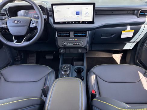 New 2025 Ford Maverick Lobo image 20