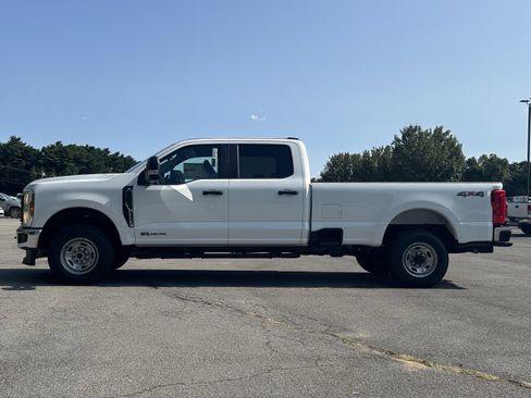 New 2026 Ford F350 XL w/ XL Chrome Package image 6
