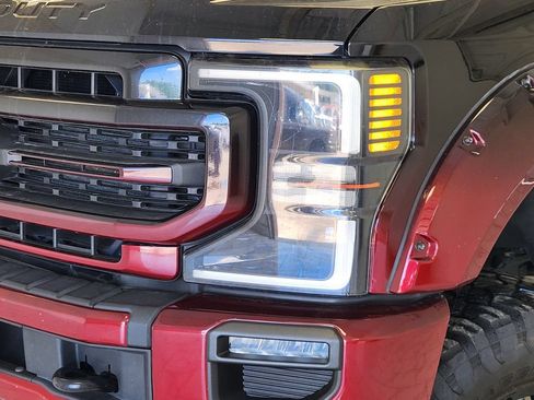 Used 2020 Ford F250 Lariat AWD/4WD image 9