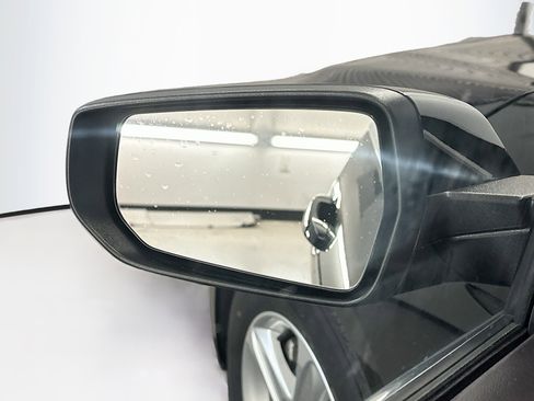 Used 2024 Chevrolet Malibu LT FWD image 16