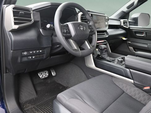 New 2026 Toyota Tundra SR5 AWD/4WD image 29