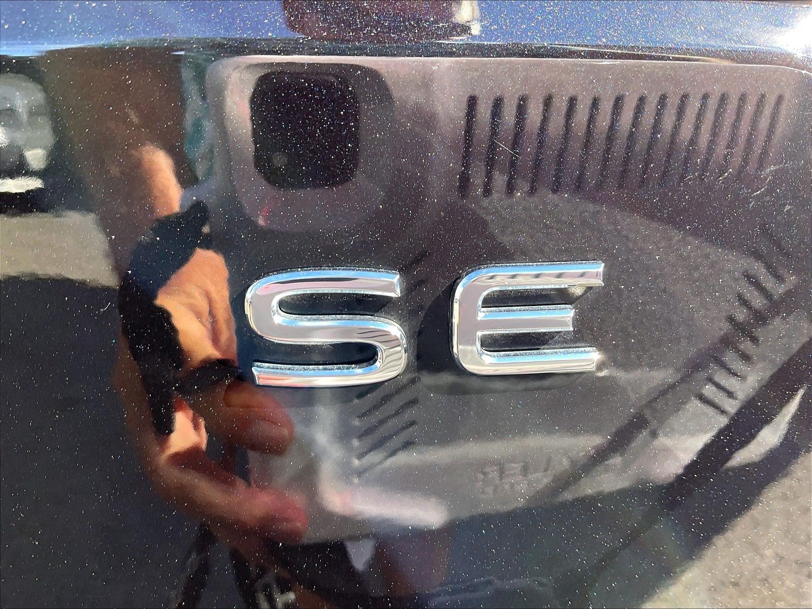 Certified 2024 Volkswagen Atlas SE FWD image 30