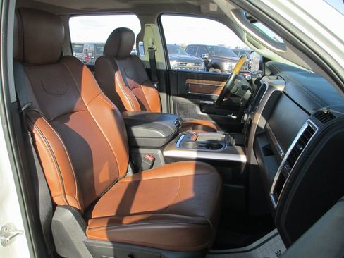 Used 2016 RAM 3500 Laramie Longhorn image 22